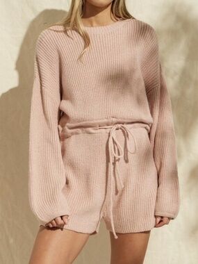 Mable Johanna Neutral Beige Ribbed Knit Sweater Romper Size M/L